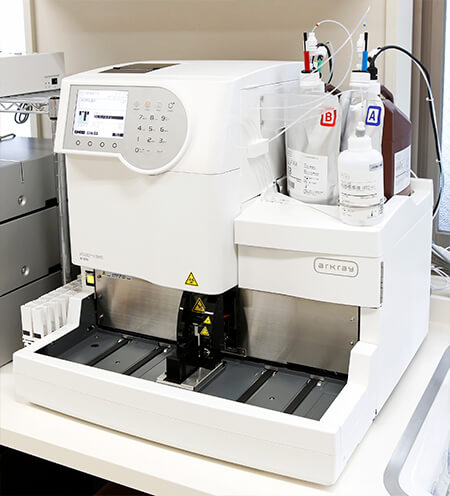 血糖値やHbA1c値を計測する機器